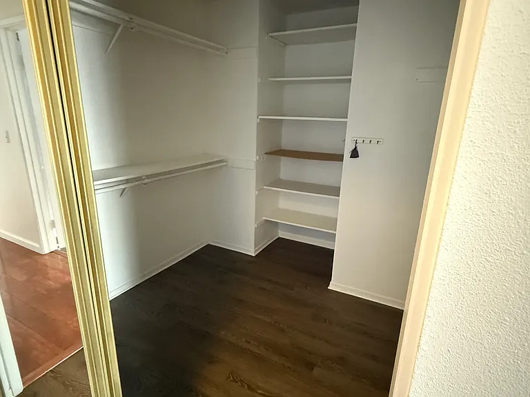 529 Northbrook Dr — Photo 14