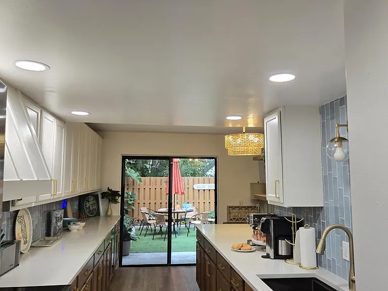 8761 Ilex Ct — Photo 12
