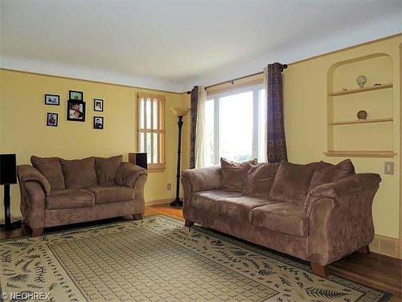 5th image of 6511 Southington Dr