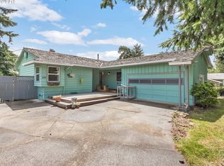 130 SE 155th Pl, Portland, OR 97233