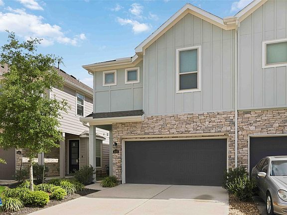 2nd image of 4058 Balboa Dr