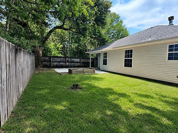 3rd image of 1838 Brick Cir