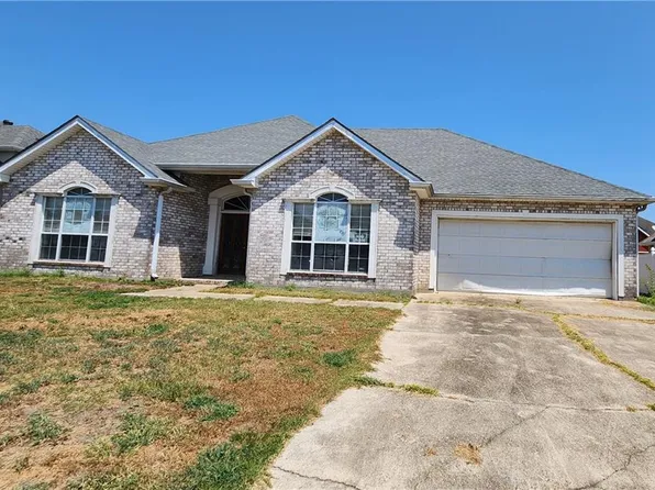 5042 W Saint Andrews Cir, New Orleans, LA 70128