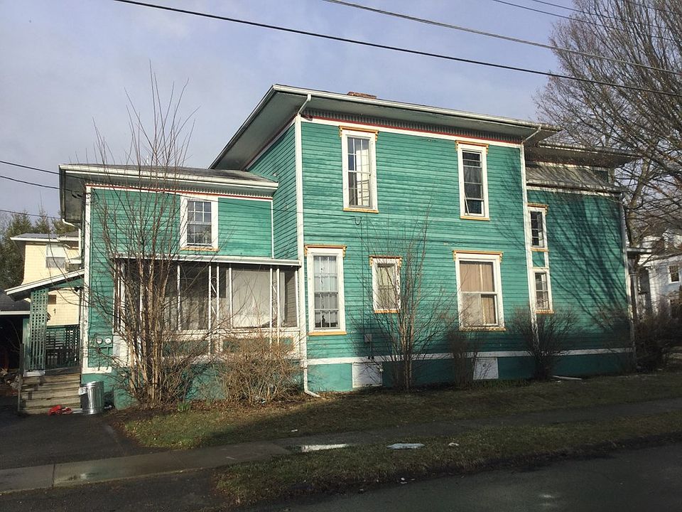 2nd image of 534 W Church St
