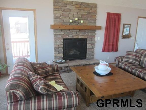 5th image of 615 Shoreline Dr #46
