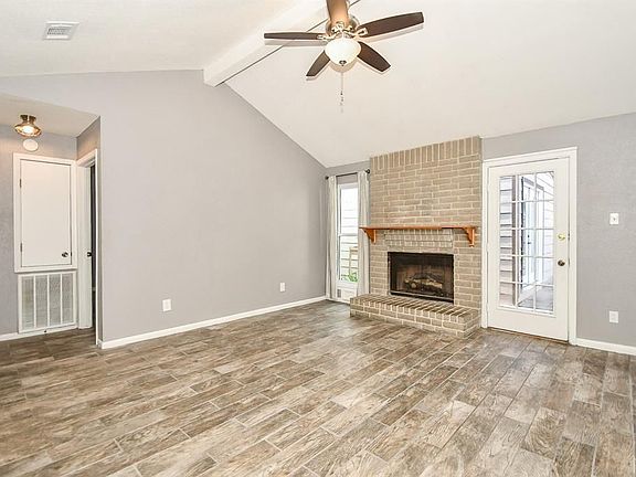 3rd image of 18734 Shannon Glen Ln
