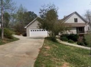 13010 Betty St, Seneca, SC 29672