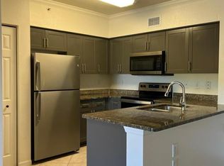 6434 Emerald Dunes Dr APT 302, Royal Palm Beach, FL 33411