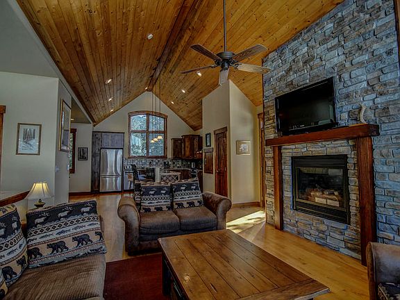 5th image of 136 Cedar Dr