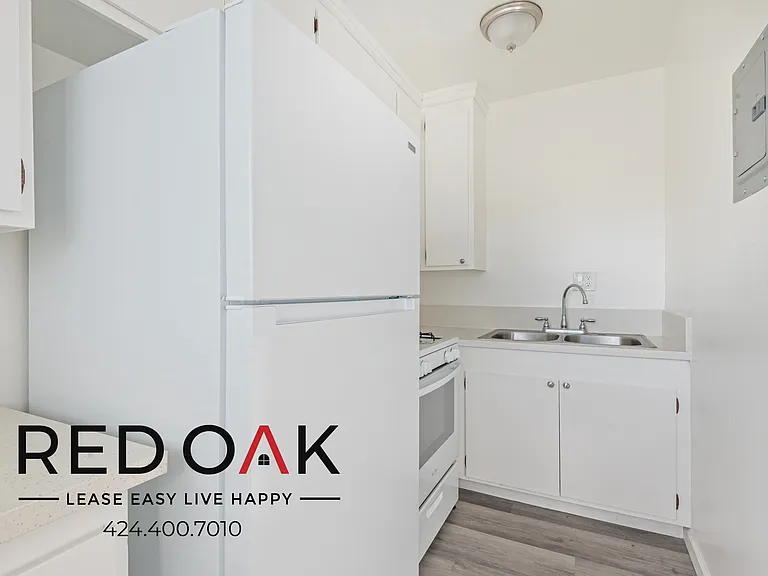 333 N Brand Blvd #12 — Photo 4