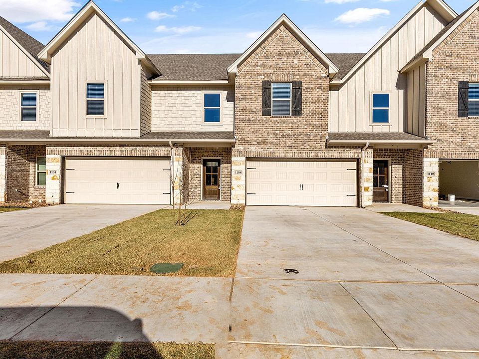 1st image of 1112 Noble Flair Ct #1112