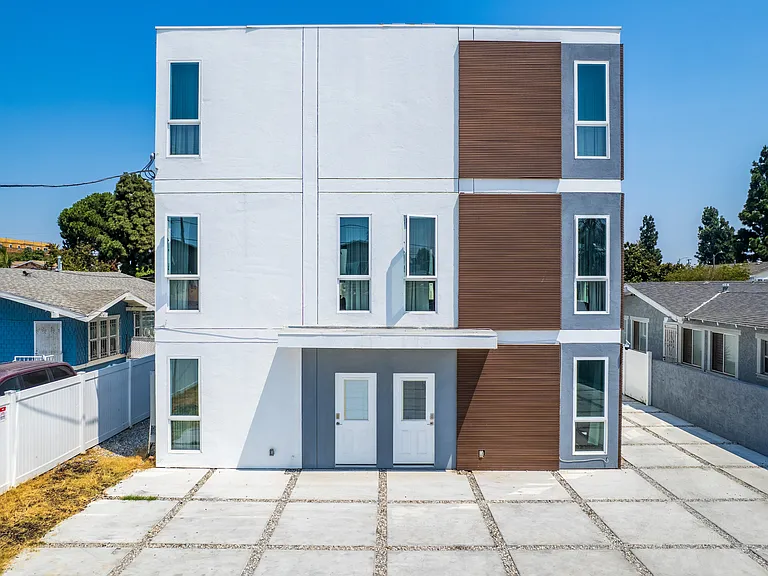 3987 Dalton Ave — Photo 38