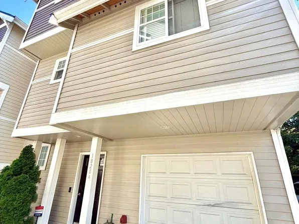 1820 23rd Ave #A, Seattle, WA 98122