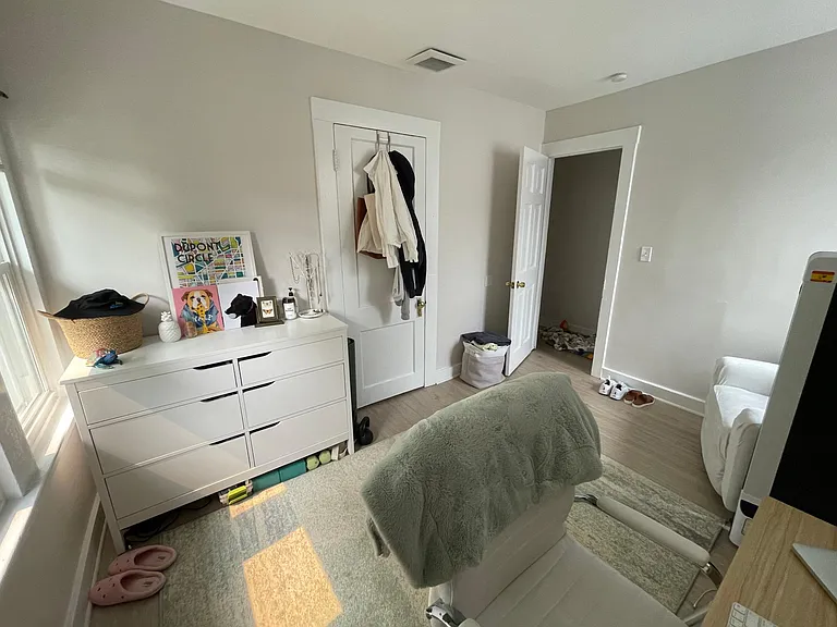 46 Coe Ave #2 — Photo 9