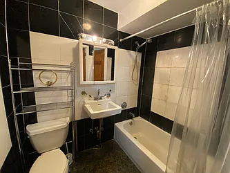 Rented by Realty 2000 Corp