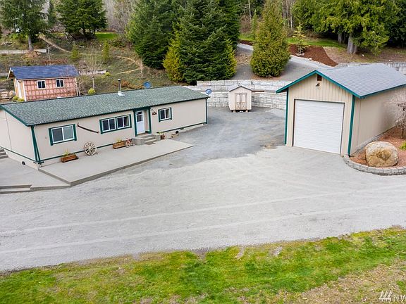 3rd image of 13605 300th Ave E