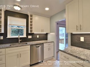 965 Patrick Henry Dr, Arlington, VA 22205