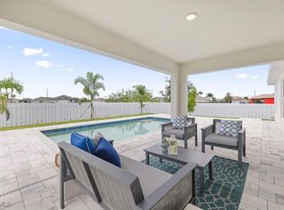 1220 NW 14th Pl, Cape Coral, FL 33993