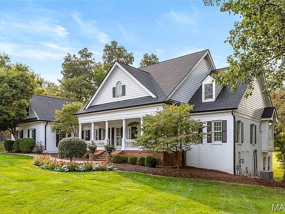 2nd image of 6 Whitmoor Ct