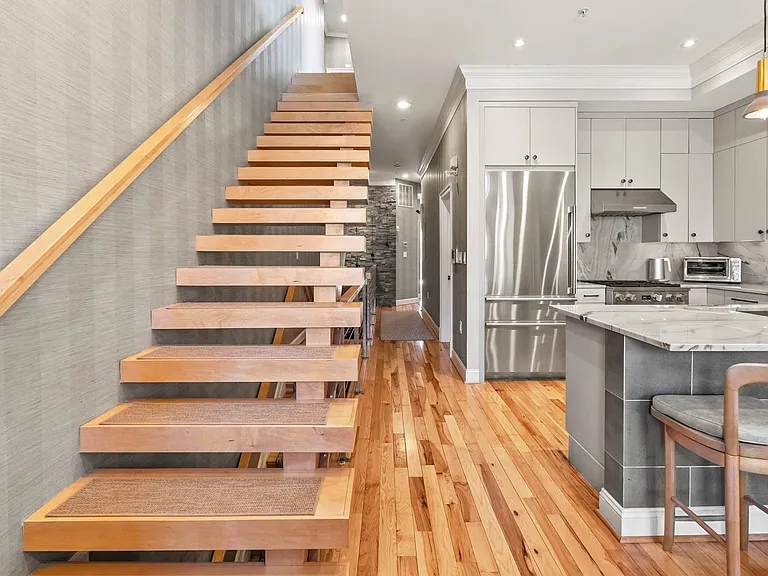 1224 R St NW — Photo 19