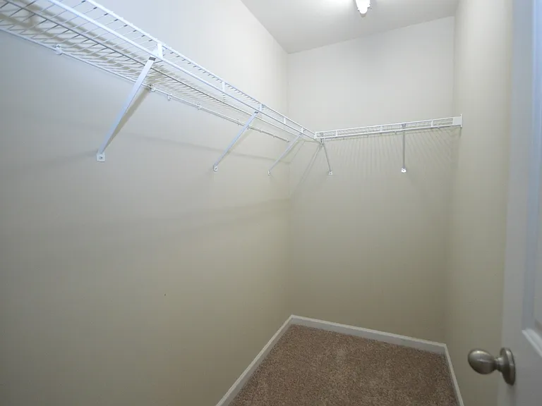 8026 River Watch Ln — Photo 16