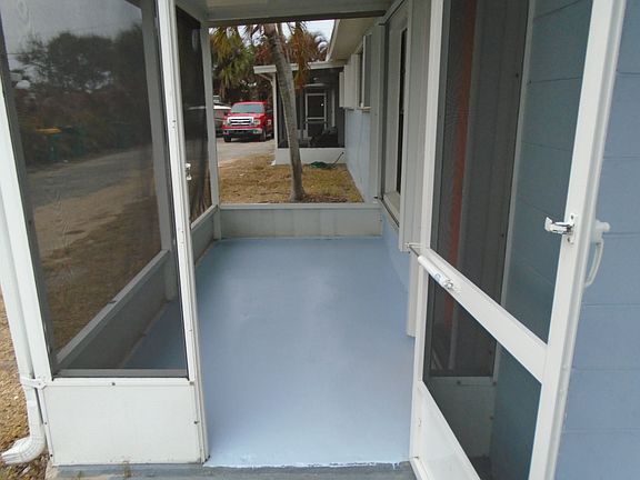 3rd image of 418 S Brevard Ave