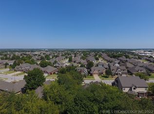 1813 N 1st St, Broken Arrow, OK 74012