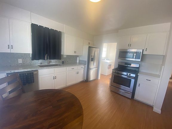 3rd image of 6921 Adams Ave