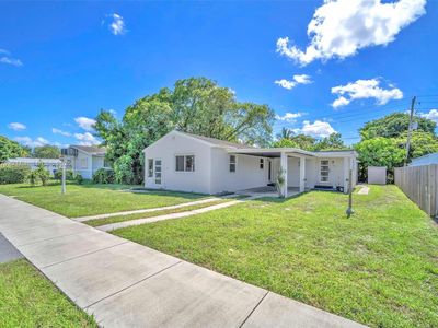 208 N 56th Ave, Hollywood, FL, 33021