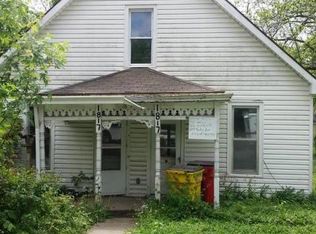 1817 Taylor St, Lexington, MO 64067