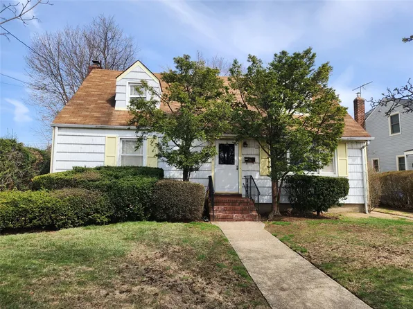 70 Lincoln Road, Hempstead, NY 11550