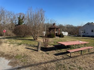 102 Grammer St, Jonesboro, IL 62952