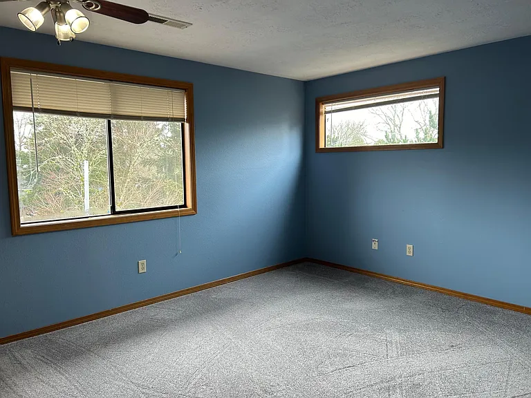 2895 NW 156th Pl — Photo 24
