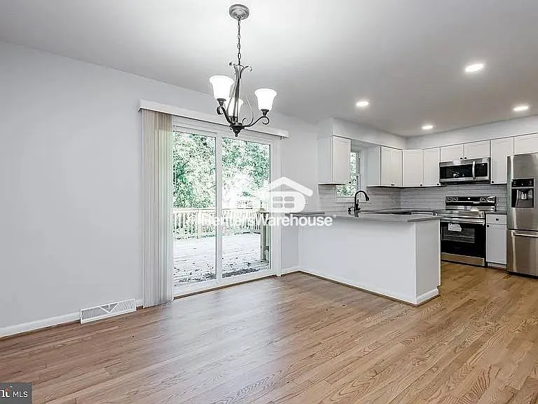 Available Now - Broadneck Schools -Cape St Clair — Photo 3