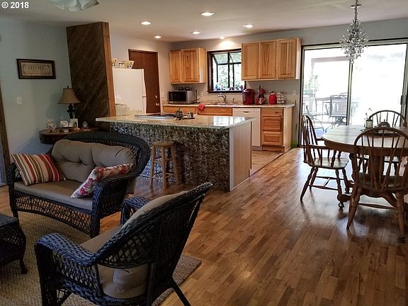 5th image of 94794 Vista Ln