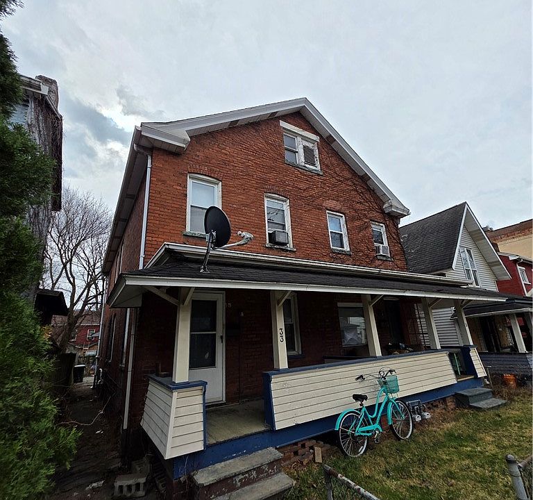 1st image of 33 Wood St