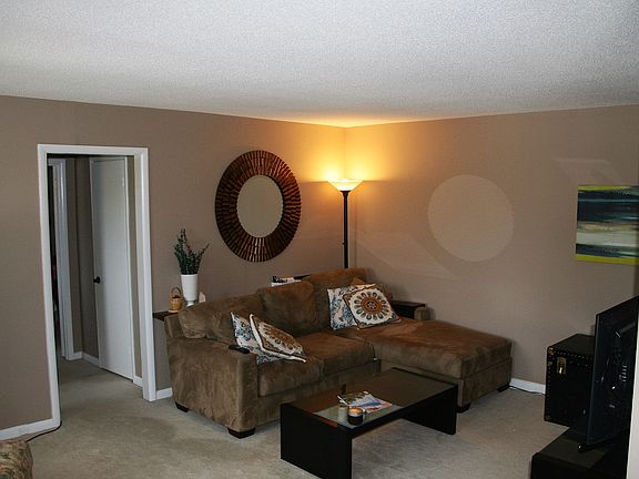 2nd image of 3515 Washington Blvd APT 514