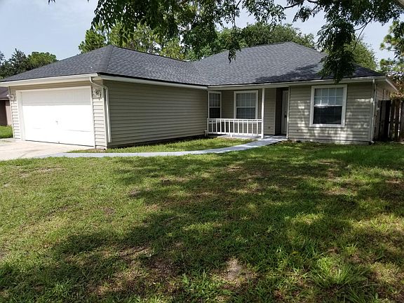 2nd image of 6528 Lacey Ct
