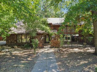 6683 S Jamestown Pl, Tulsa, OK 74136
