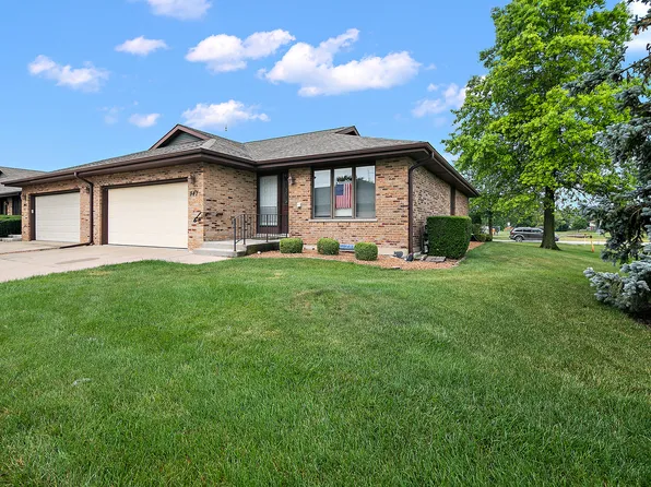 947 Winter Park Dr #947, New Lenox, IL 60451