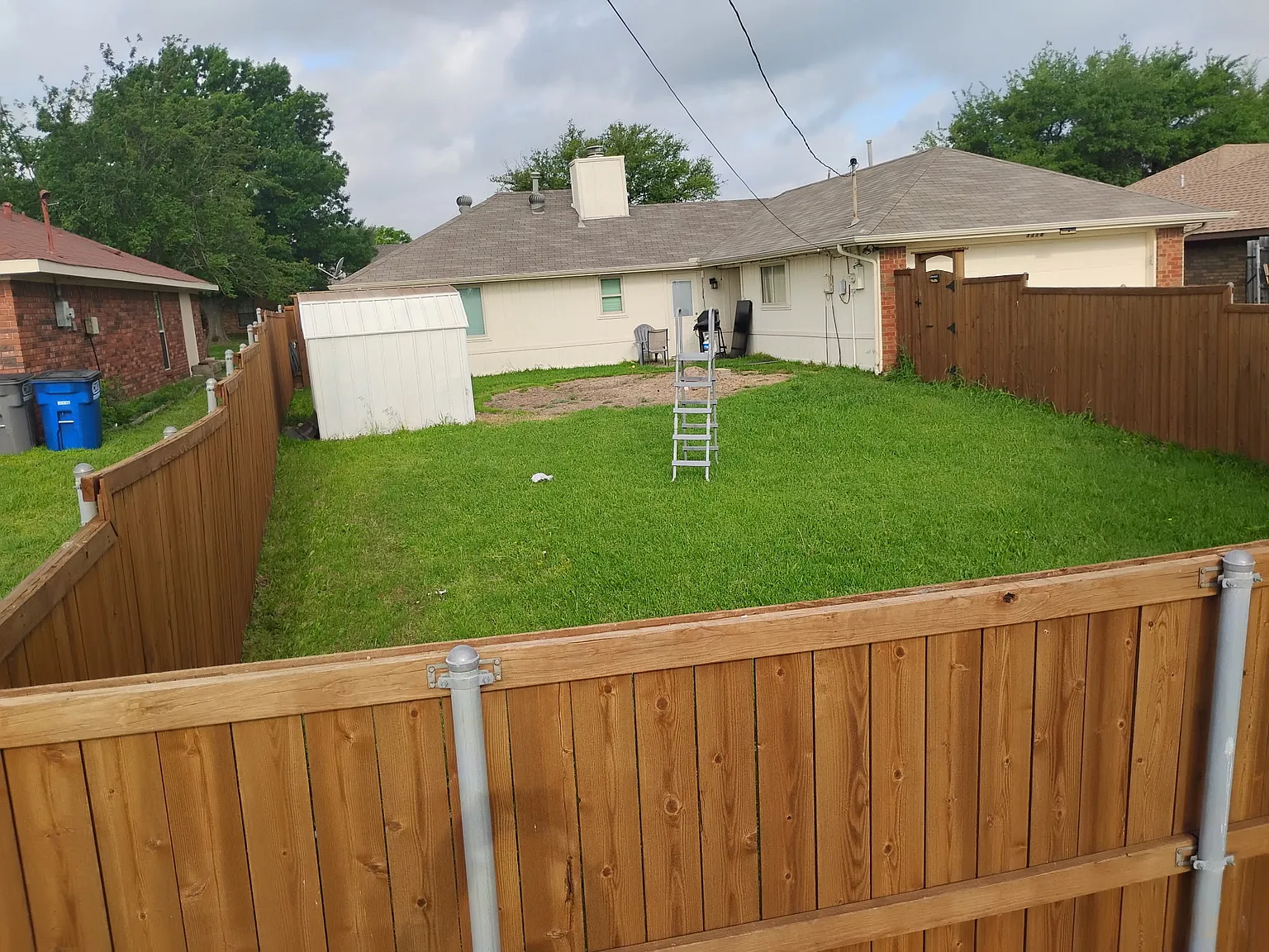 3 bed, 1130 sqft, $1,900 — Photo 4