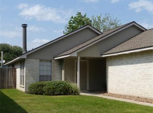 10322 Bushy Creek Dr, Houston, TX 77070