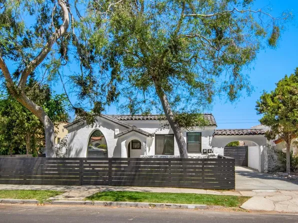 8906 S Harvard Blvd, Los Angeles, CA 90047