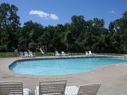 1st image of 9500 Drury Ave APT 303