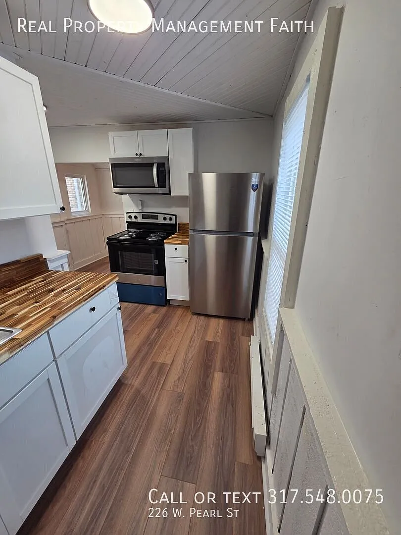 Duplex in Greenwood — Photo 4