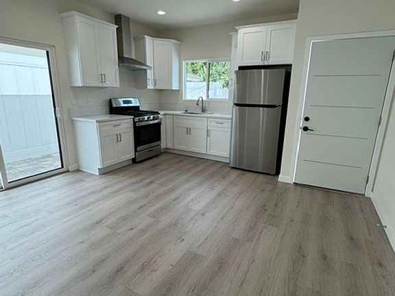 5th image of 7317 Garden Grove Ave #7319