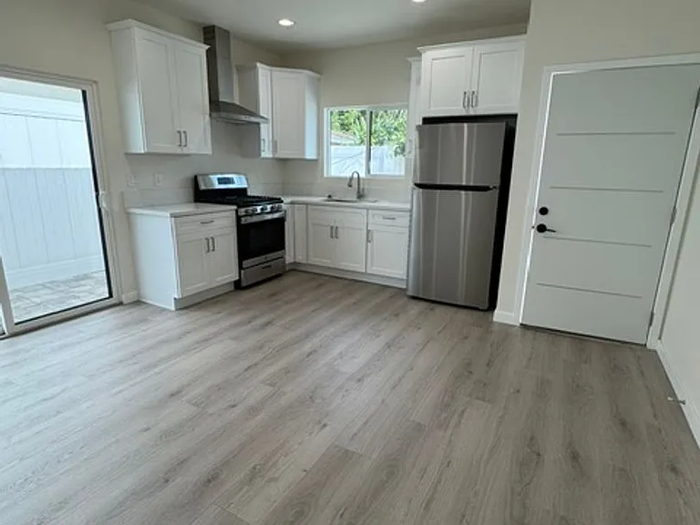 7317 -7321 Garden Grove Avenue — Photo 60
