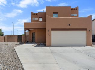 8004 Bluffs Edge Pl NW, Albuquerque, NM 87120