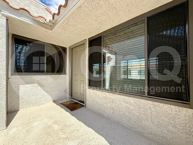 10115 E Mountain View Rd #2055 — Photo 2