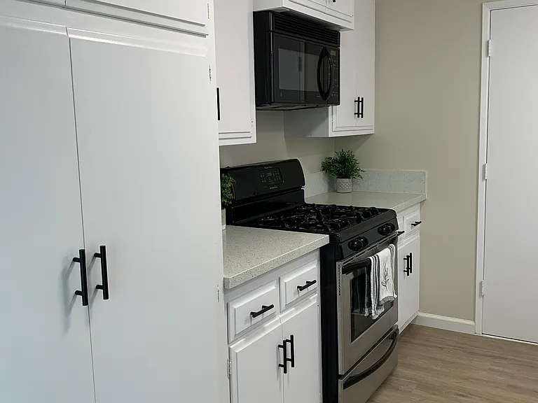 1612 La Madera Ln — Photo 5